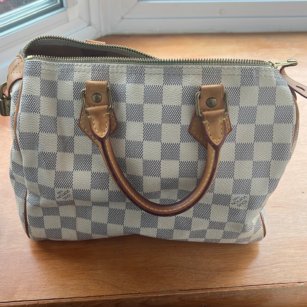 Authentic Louis Vuitton Speedy 30